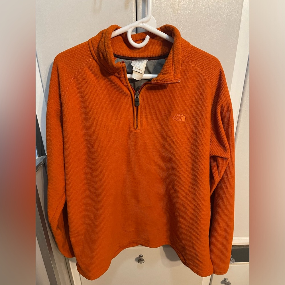 North Face Orange Mens Pullover Size L